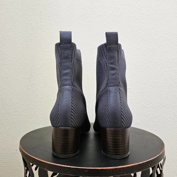EVERLANE Women's The Glove Boot Ribbed Knit Slate Gray Booties Sz 9 - Picture 2 of 11